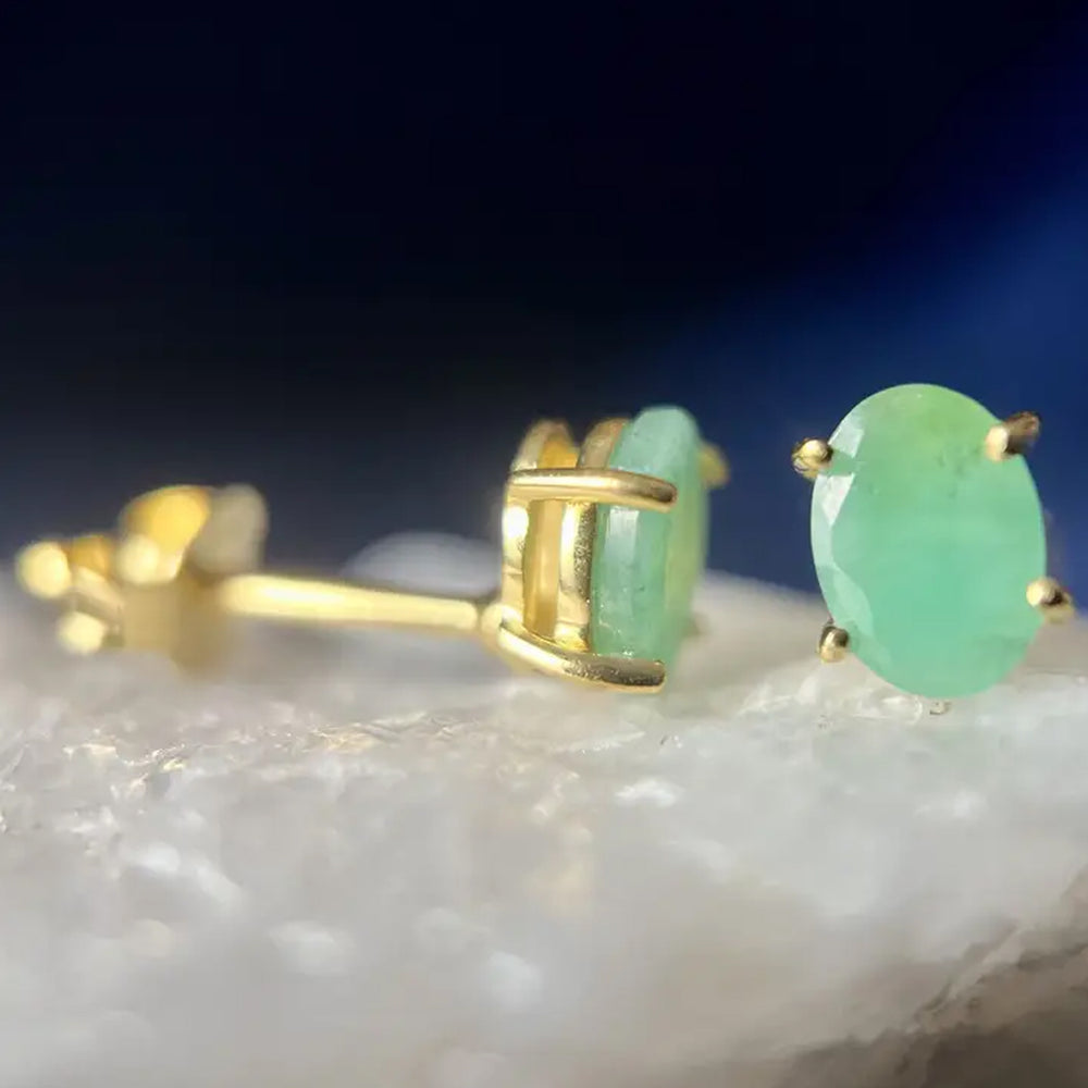 Emerald gold earrings - 35th year anniversary
